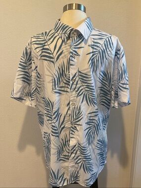 Men's White Short-Sleeve Button-Down Shirt with Blue Leaf Print
